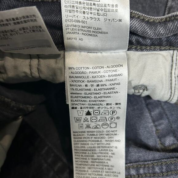 Levi's 501 Button Fly Raw Hem Jeans in Black Straight Leg High Waist Sz W28 L29 - Picture 8 of 8